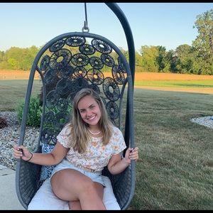 Meet your Posher, Meranda